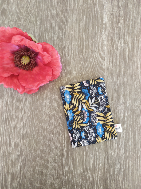 CARNET A6-FEUILLAGE-FOND NOIR-1