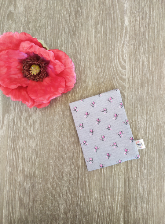 CARNET A6-PETITE FLEUR-FOND GRIS-1